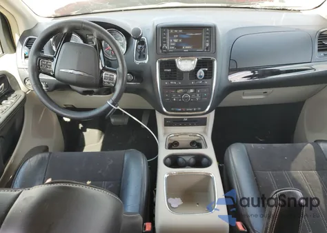 2014 Chrysler Town & Country Touring L z USA, uszkodzony, nr VIN 2C4RC1CGXER231515